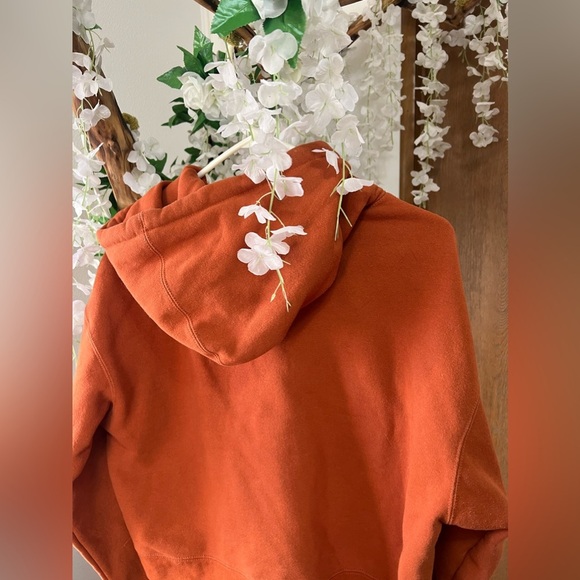 OBEY Sweater 🧡 - Picture 11 of 11